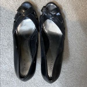 Fioni size 10 black heels